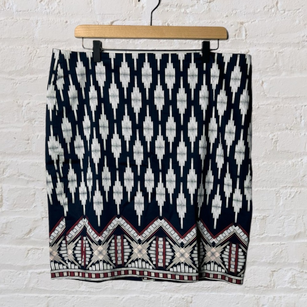 Ann Taylor Lined Patterned Skirt Size 14